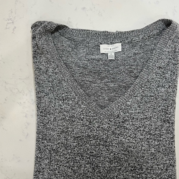 Gray V-Neck Women's Sweater - Picture 5 of 10